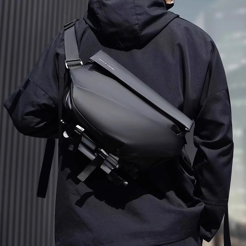 Borsa da petto da uomo alla mo - Waterproof Cycling Commute recensione e prezzo