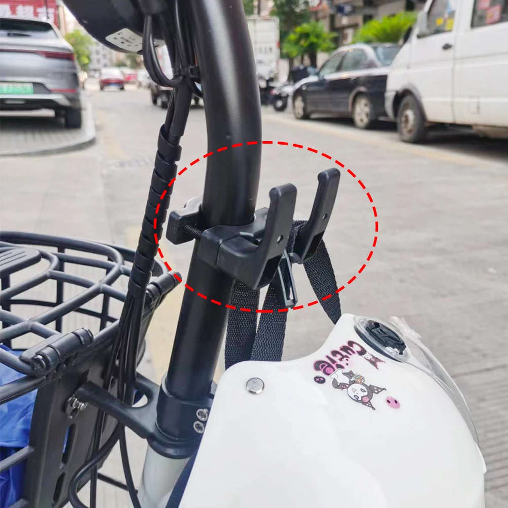 Ganci per Accessori Casco Moto - Cycling Commuter Bag recensione e prezzo